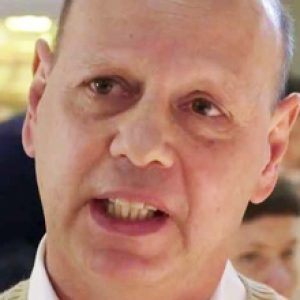 Dante Bonuccelli na portrecie: argentyński architekt i projektant mieszkający w Mediolanie