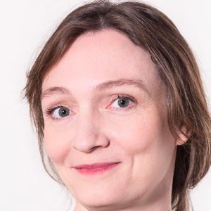 Kamionka Mutina z kręgu autorów Ingi Sempé w recepcji biura