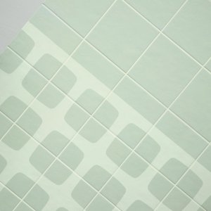 Podloga Betty z plytek gladkich i graficznych