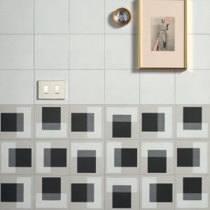 Futura Triangles, jeden z czterech rysunków figuratywnych