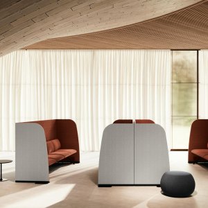 System Kiik Ichiro Iwasakiego w jasnym atrium