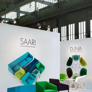 Kompletna strefa lounge z kolekcją Saari od Arper