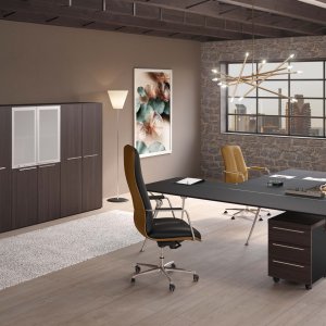 Biurko designerskie Genesis od Codutti z blatem z dębu bejcowanego na wenge