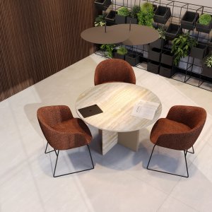 Z góry: trawertynowy stół Ginza przygotowany do spotkania sześciu osób