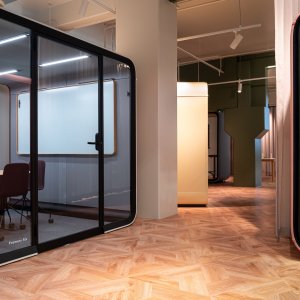 Zewnętrzne lampki zajętości salki Framery Six