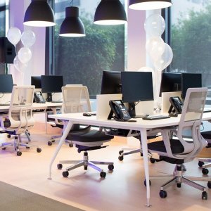 Zawieszona żłobiona tkanina fotela Pyla Fabric