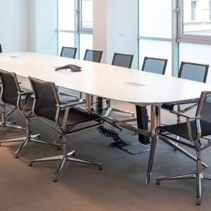 Podstawa czteroramienna ze ślizgaczami od ICF Office