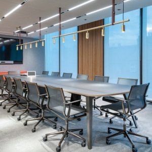 Podstawa pięcioramienna z kółkami w Stick Chair