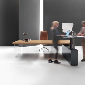 Elektryfikowane nogi pośrednie stołu Kyo