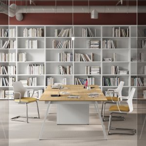 Magnes top accessu zablokowany na frontowym panelu dźwiękochłonnym