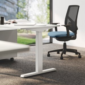 Warszawski open space ze stanowiskami sit-stand UP od Las Mobili