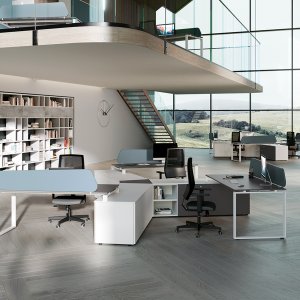 Blat szklany biurka gabinetowego Loft