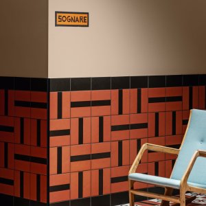 Szkliwiony gres Mutina ze wzorem Rhombus White w formacie 20,5×20,5 cm