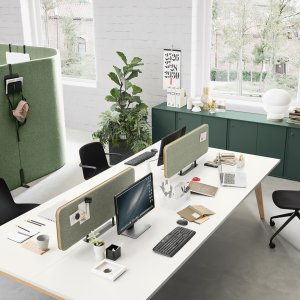 Kompozycja closed office Pigreco z trzecim poziomem