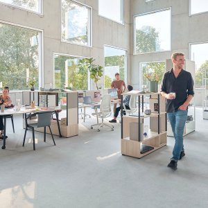 Bazaltowoszara nakładka soft-touch na podłokietniku se:air granatowego