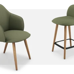 Tapicerowane krzesło se:café soft chair na chromowanej płozie